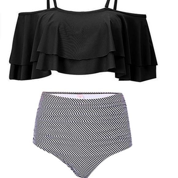 Women Two Piece Off Shoulder Ruffled Flounce Crop - Picture 2 of 3